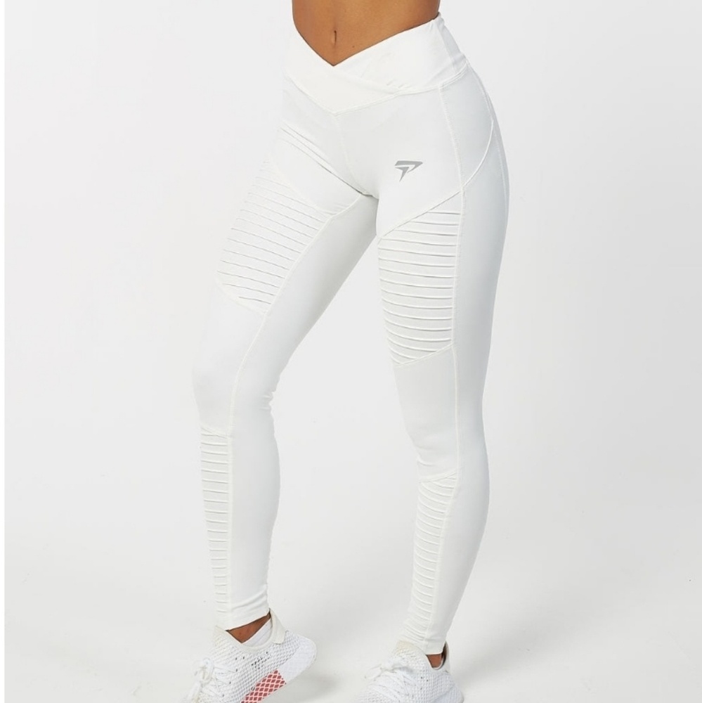 White leggings